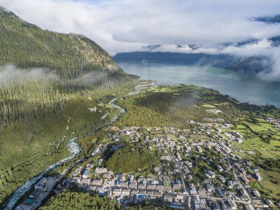 Tibet Story: Concerted efforts turn 