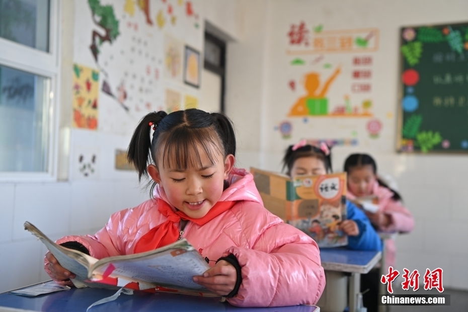 甘肅積石山地震災(zāi)區(qū)中小學(xué)有序復(fù)課