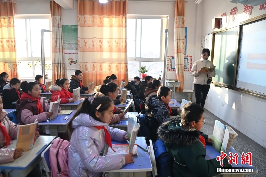 甘肅積石山地震災(zāi)區(qū)中小學(xué)全面復(fù)課