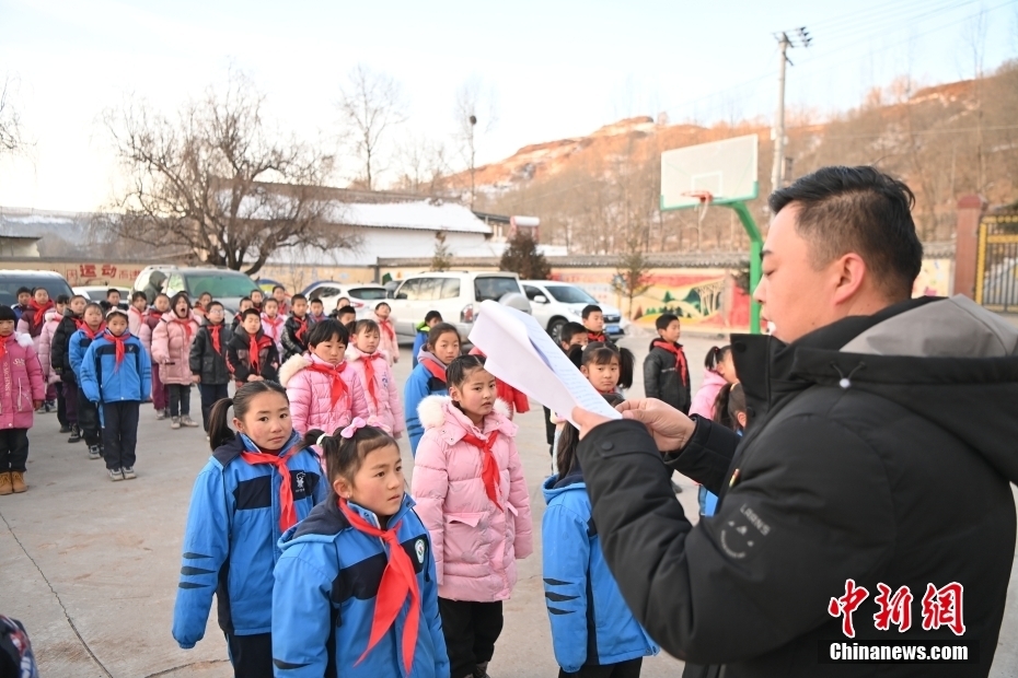 甘肅積石山地震災(zāi)區(qū)中小學(xué)全面復(fù)課