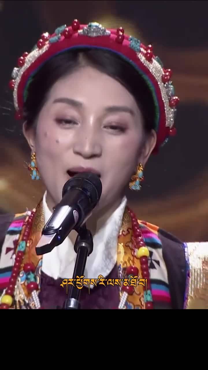 Singing clip of Tibetan song