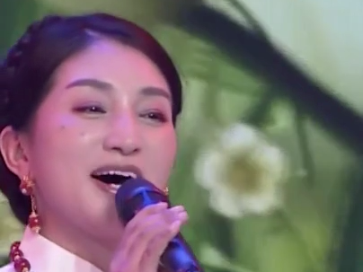 Singing clip of Tibetan song