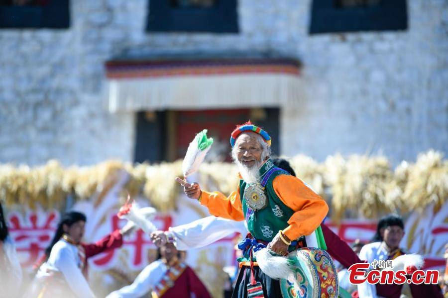 Chinese Farmers' Harvest Festival celebrated in Xizang
