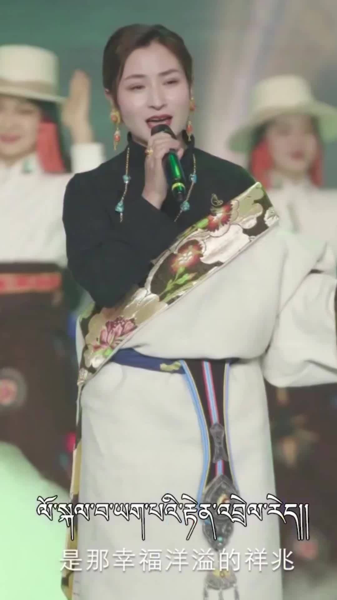 Singing clip of Tibetan Song