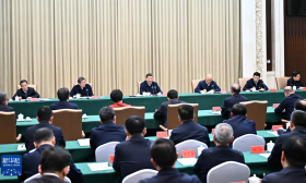 习近平在听取吉林省委和省政府工作汇报时强调深入落实推动新时代东北全面振兴战略部署在中国式现代化建设中展现更大作为