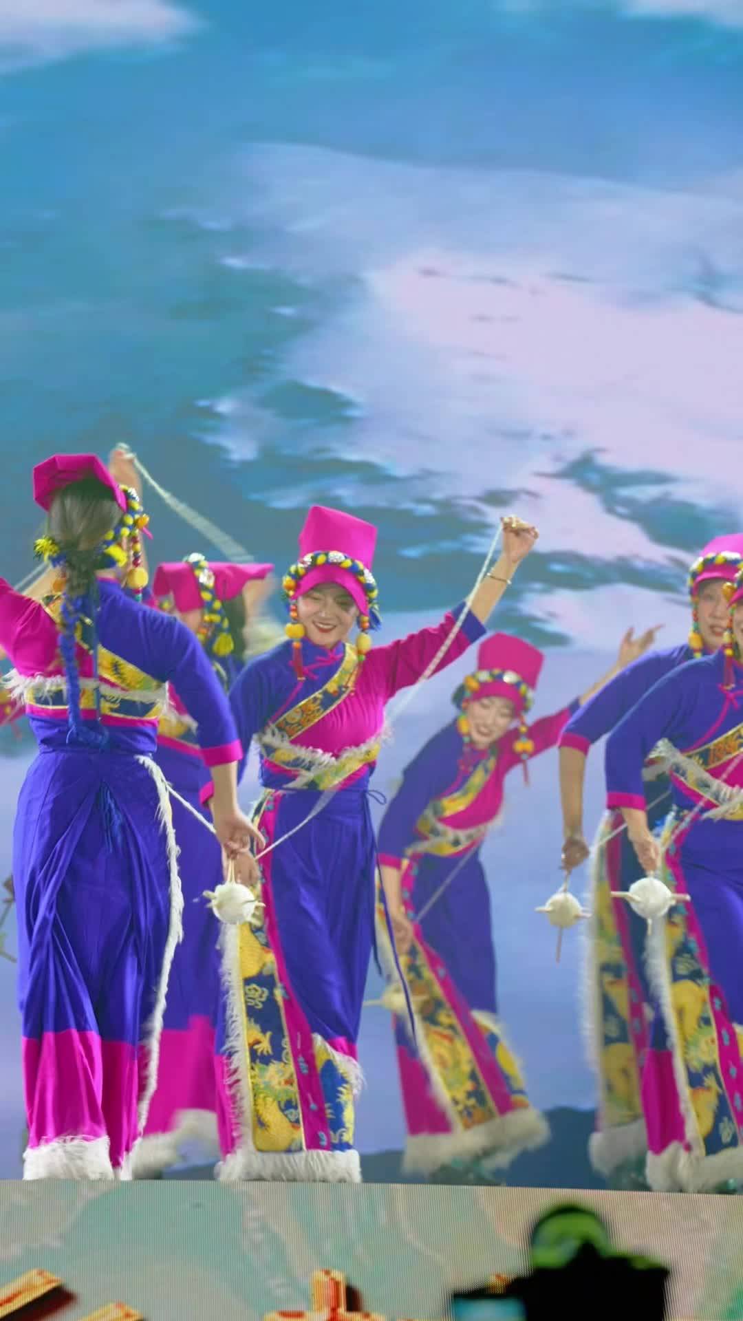 A traditional dance performed by Yushu Ethnic Song and Dance Troupe