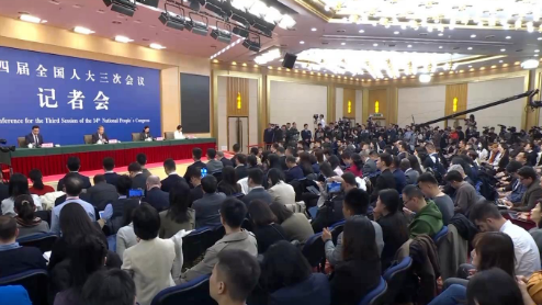 外交主題記者會丨王毅談巴以問題：國際社會應更多聚焦“兩國方案”
