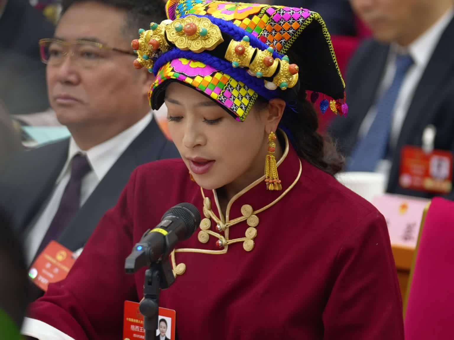 【兩會聲音】全國人大代表格西王姆：未來三年，阿壩州將投入5000多萬元專項解決“一老一小”問題