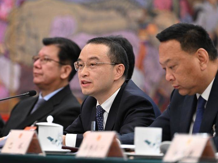 兩會現場速遞丨讓受災群眾早日住上安全舒適的新房——代表談西藏定日縣地震災后重建進度