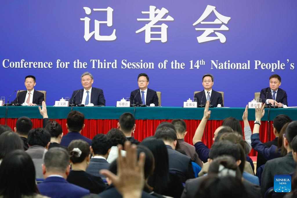 China Focus: China to boost policy mix to ensure sustained growth in 2025