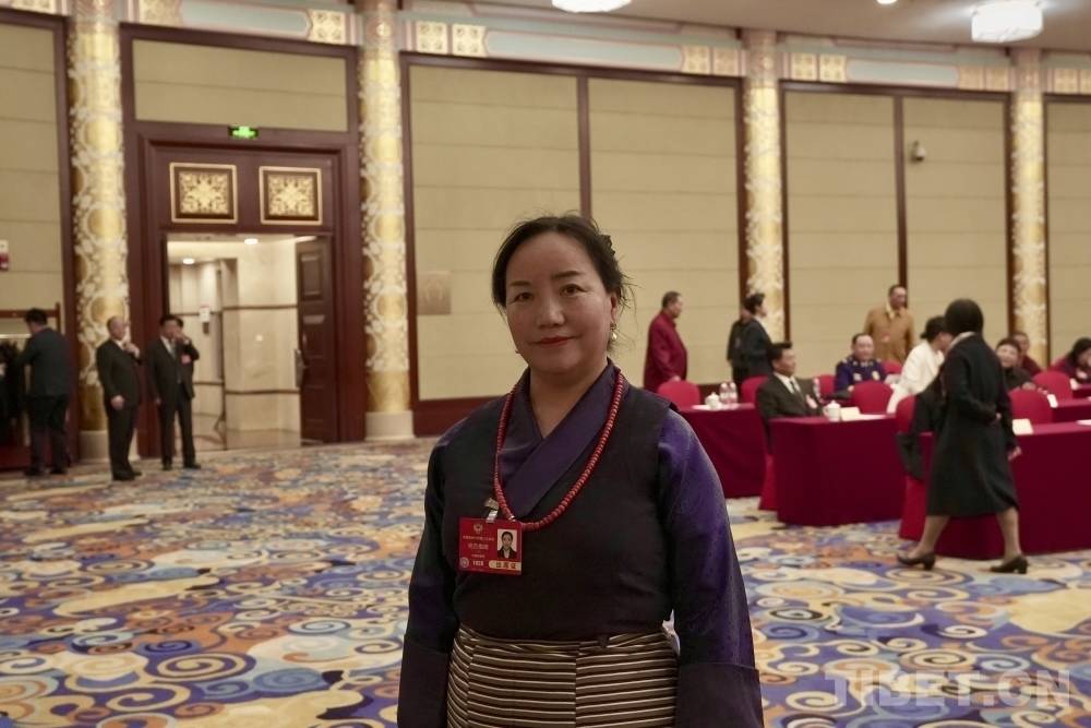 【直擊兩會】全國政協委員明吉措姆：推動藏醫藥學國際化發展