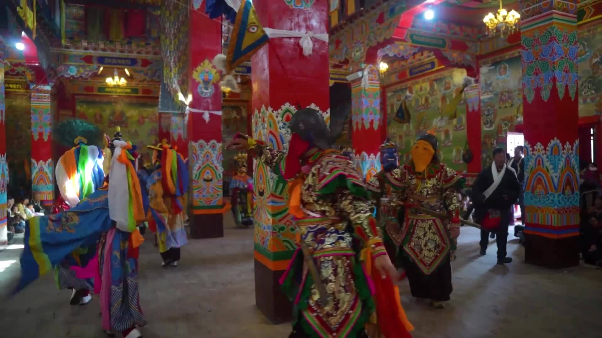 A performance of Vajra dance in Yagtsang Monastery in Chagtreng County, Garze