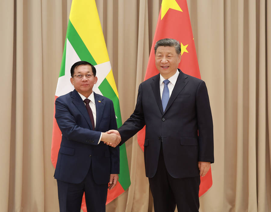 習近平會見緬甸領導人敏昂萊