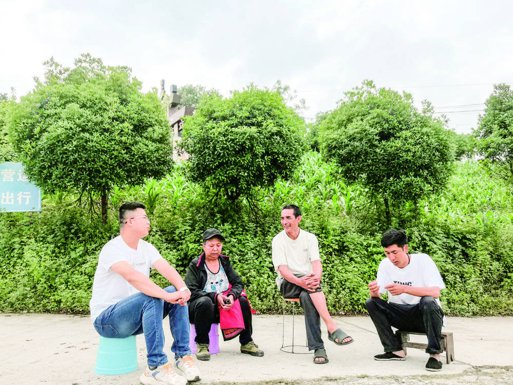 從成都三甲醫院到瀘定偏遠村落的700個日夜
張愛民“愛”在彝寨，心中有“民”