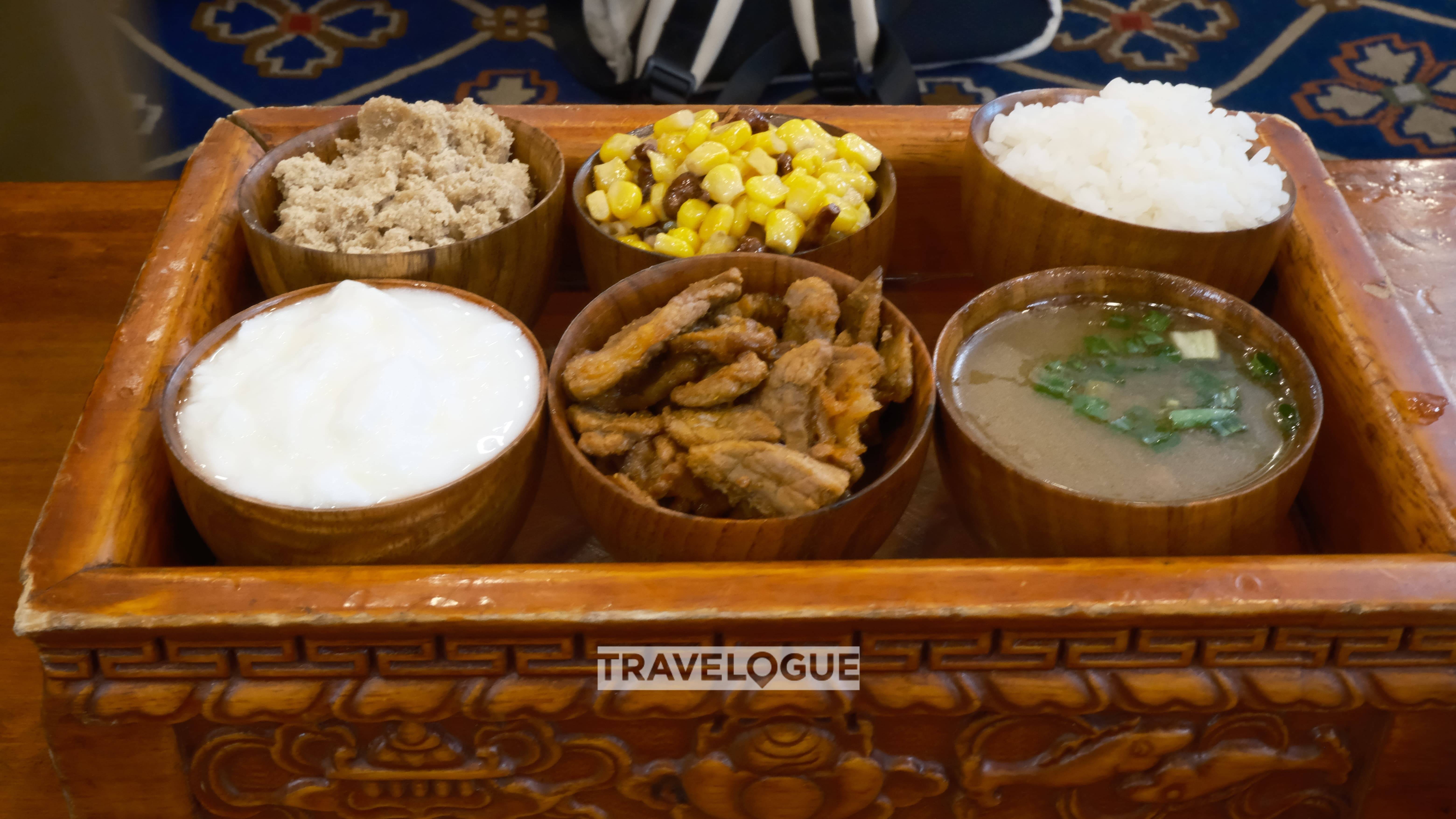 Yogurt-topped rice: a Tibetan delicacy