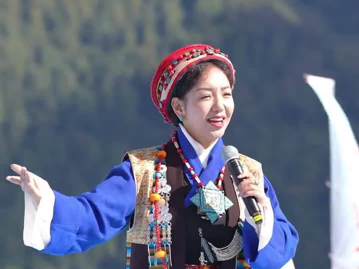 Singing clip of Tibetan song