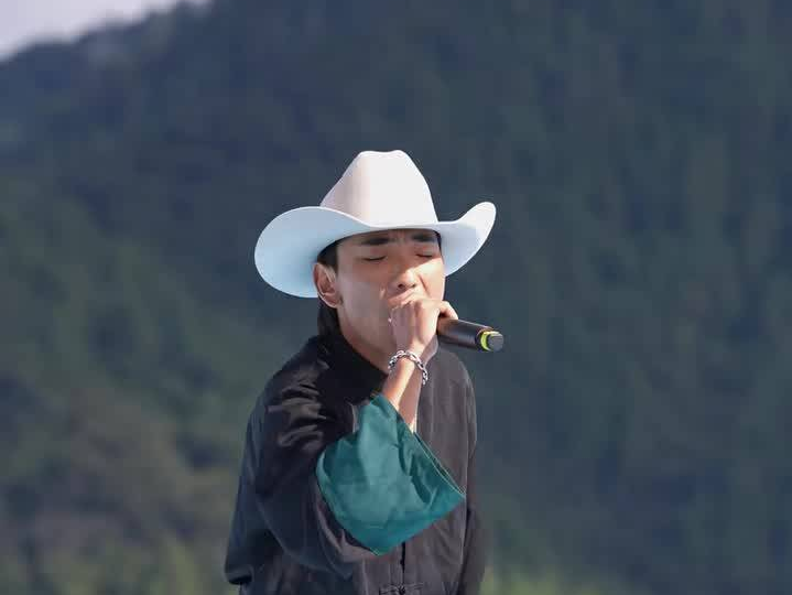 Singing clip of Tibetan song