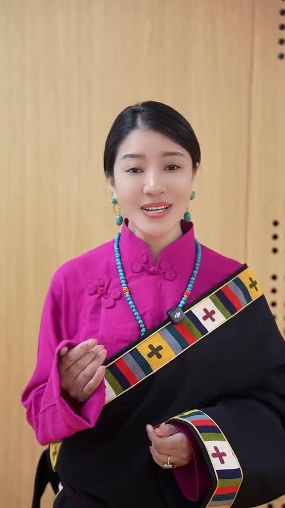 Video clip of Tibetan song