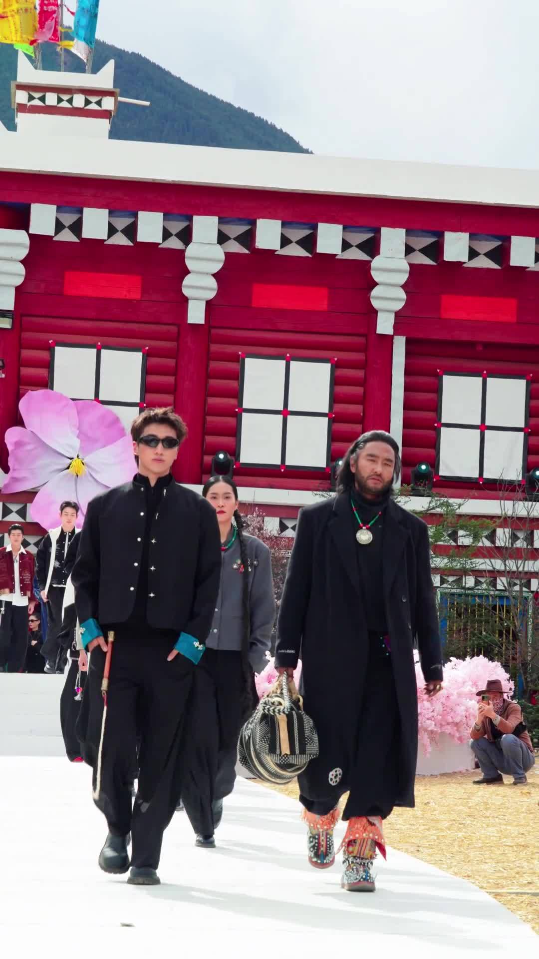 Models showcased new tibetan fashion wear that blends traditional and modern styles