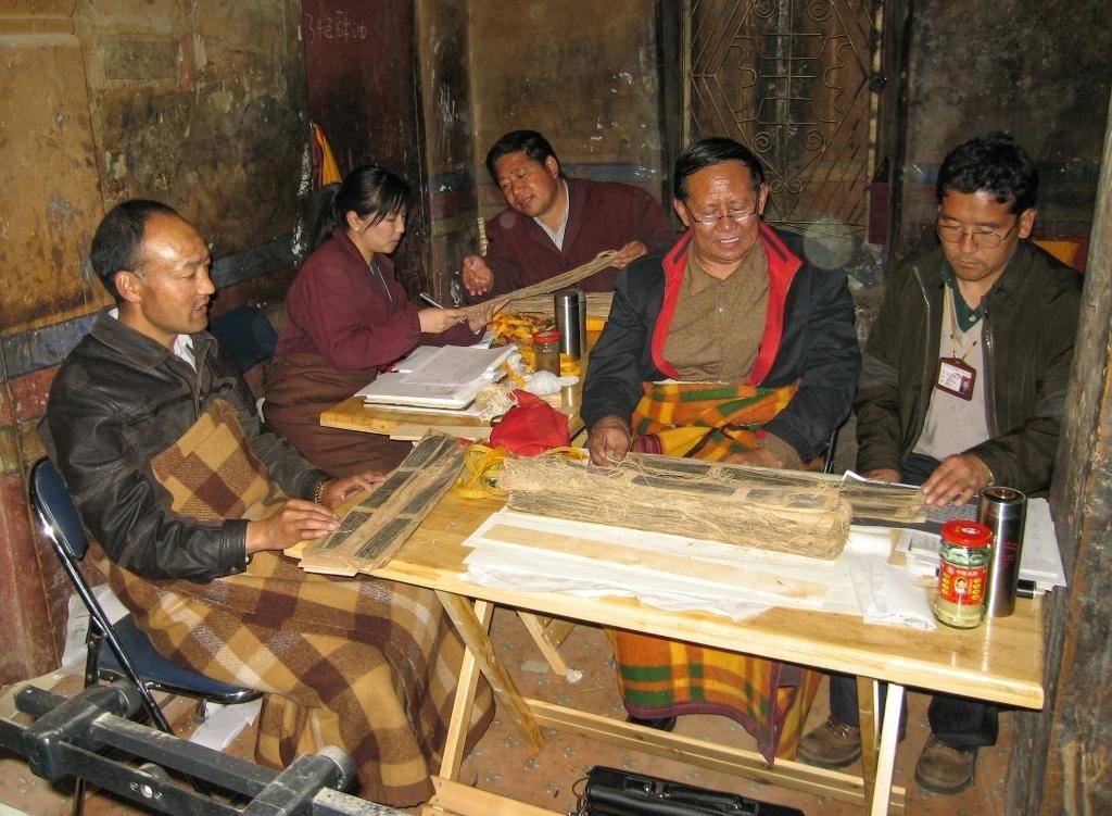 SW China's Xizang invests heavily in conservation of ancient manuscripts