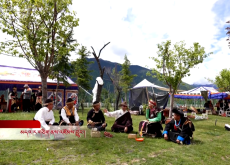 མདའ་ར་གཅིག་ནས་འཛོམས་བྱུང་།