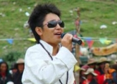 མཐོ་སྒང་གི་ཁྱེད་དང་ང་།