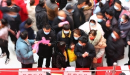 中国采取“政策组合拳”保障就业目标实现