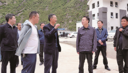 沈阳在丹巴康定巡河时强调 持续推进河湖长制 坚决守护河湖安澜 切实筑牢长江黄河上游生态屏障