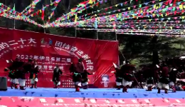 类乌齐：文化旅游节点燃夏日热情