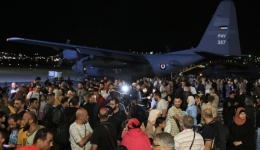 72-hour truce begins in Sudan amid gunfire in Khartoum