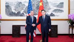 Chinese FM holds talks with U.S. secretary of state