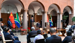 Xi says China-S. Africa ties surpass bilateral scope