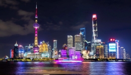 China's outstanding external debt drops in Q2