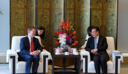 Xinhua president meets with Reuters counterpart