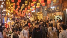 Resilient Chinese economy to outlive naysayers