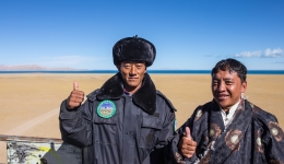 Xizang’s largest lake sees achievements in ecologic, environmental protection