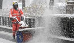 新华全媒+丨东北地区迎今冬首场大范围寒潮暴雪 多地有力应对保民生保运转