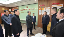 Top legislator stresses high-quality development of people's congresses' work
