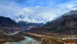 西藏索松村冬季美景