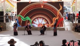 西藏举办“宪法宣传周”启动仪式，增强民众法治意识