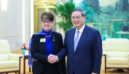 Chinese premier meets int'l president of Lions Clubs International