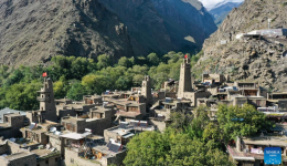 Across China: Tourism revives millennia-old Qiang village in China