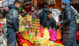 新春走基层|特写：拉萨的年味
