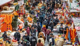 Xizang's retail sales up 21 pct in 2023
