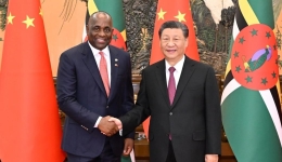 Xi meets Dominican PM