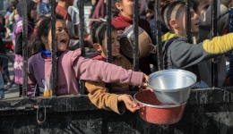 UN court orders Israel to allow unhindered aid to Gaza