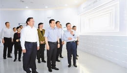 西藏自治区党政代表团赴湖北省学习考察并召开两省区工作座谈会