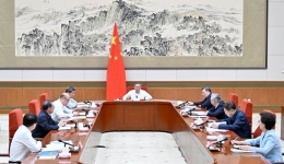 Chinese premier pledges to advance law-based gov't