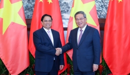 Chinese premier meets Vietnamese PM