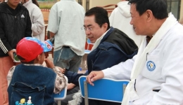 Medical Experts from Beijing conduct health consultation in the children's welfare home in Garze, Sichuan Province